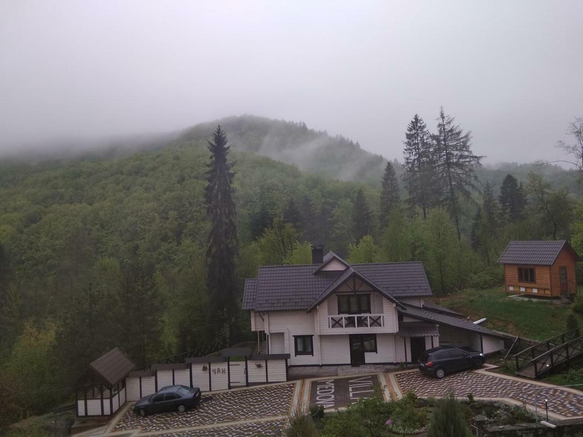 Отель Medova